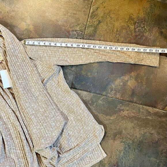NWT The Jessica By Evy’s Tree Women’s Wrap Open Front Cardigan Small Medium - Picture 8 of 12